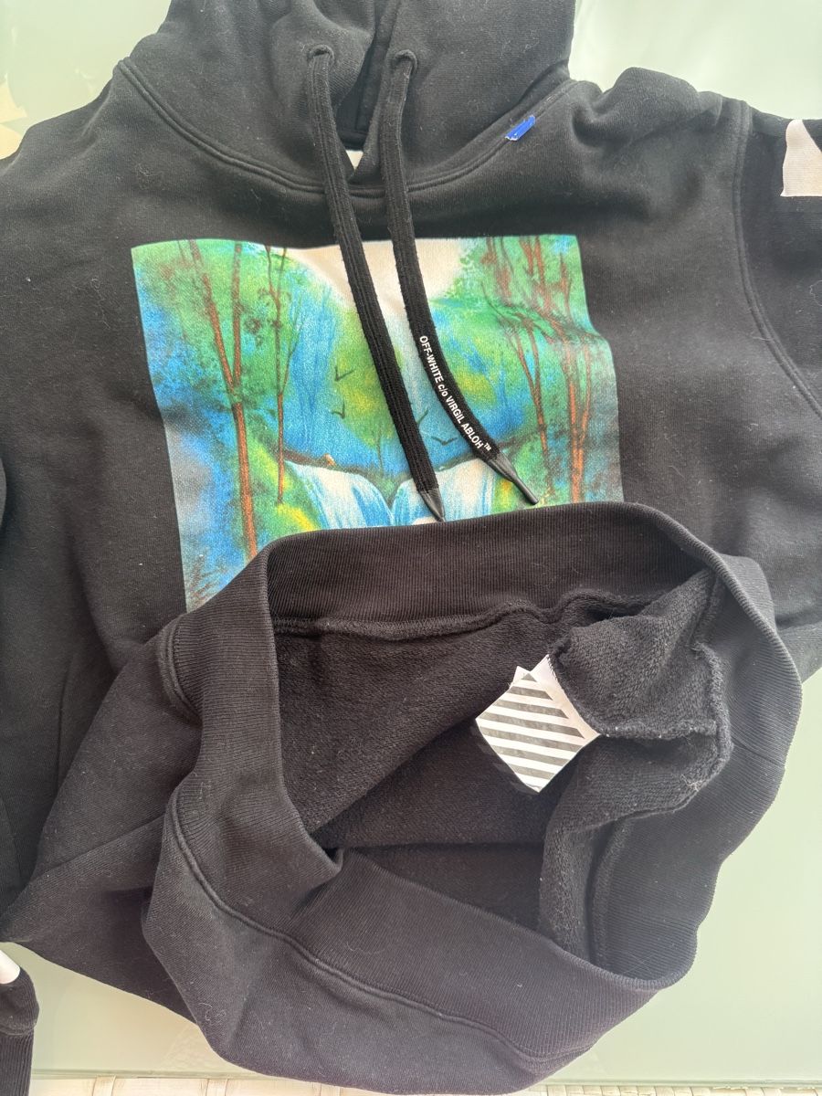 Off-White Maglioni & Felpe: Off-white hoodie – Usato da zürich venduto da Bailey17 6