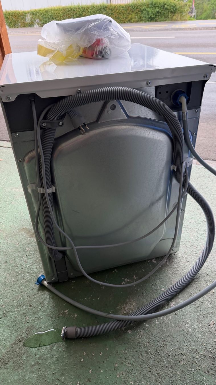 Electrolux Lavatrici: Elektrolux Waschmaschine Compact D C 3.0 kg – Nuovo (secondo la descrizione) da Sünikon venduto da Rpf 2