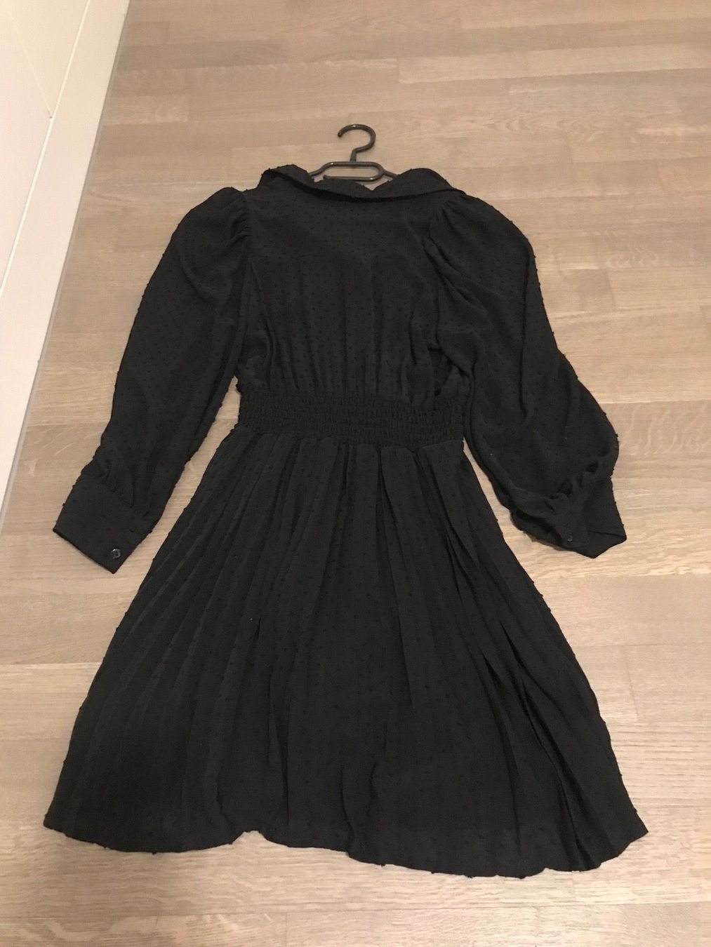 Zara Kleider: Zara kleid XS mit Schmuckknöpfen – Neu (gemäss Beschreibung) aus Root von Fashionhomeandmore 2