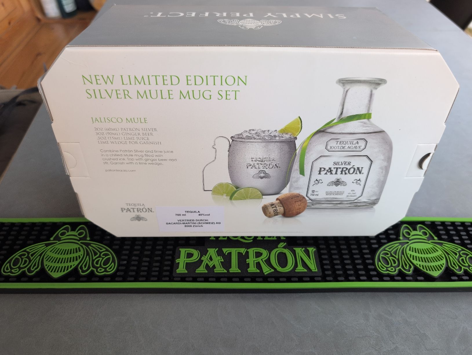 Sonstiges: Patron Silver Set limitierte Edition Geschenkset + Bar Matte – Neu und originalverpackt aus Waltenschwil von Andy.Z01 4