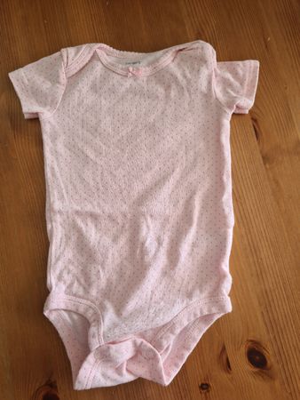 Body kurzarm Rosa Grösse 9 Monate