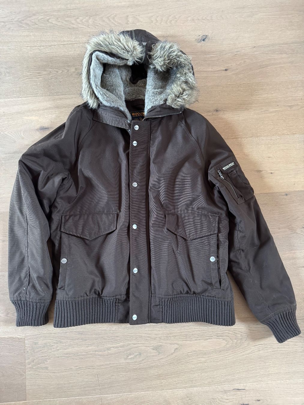Woolrich Giacche: Veste Woolrich – Usato da Genève venduto da lweisz