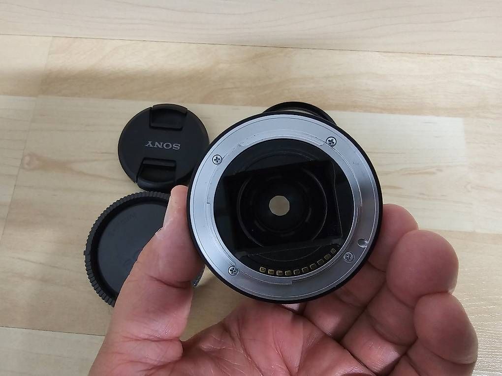 Sony Objectifs: Sony FE 2/28mm – D'occasion à Zuerich par az36 2