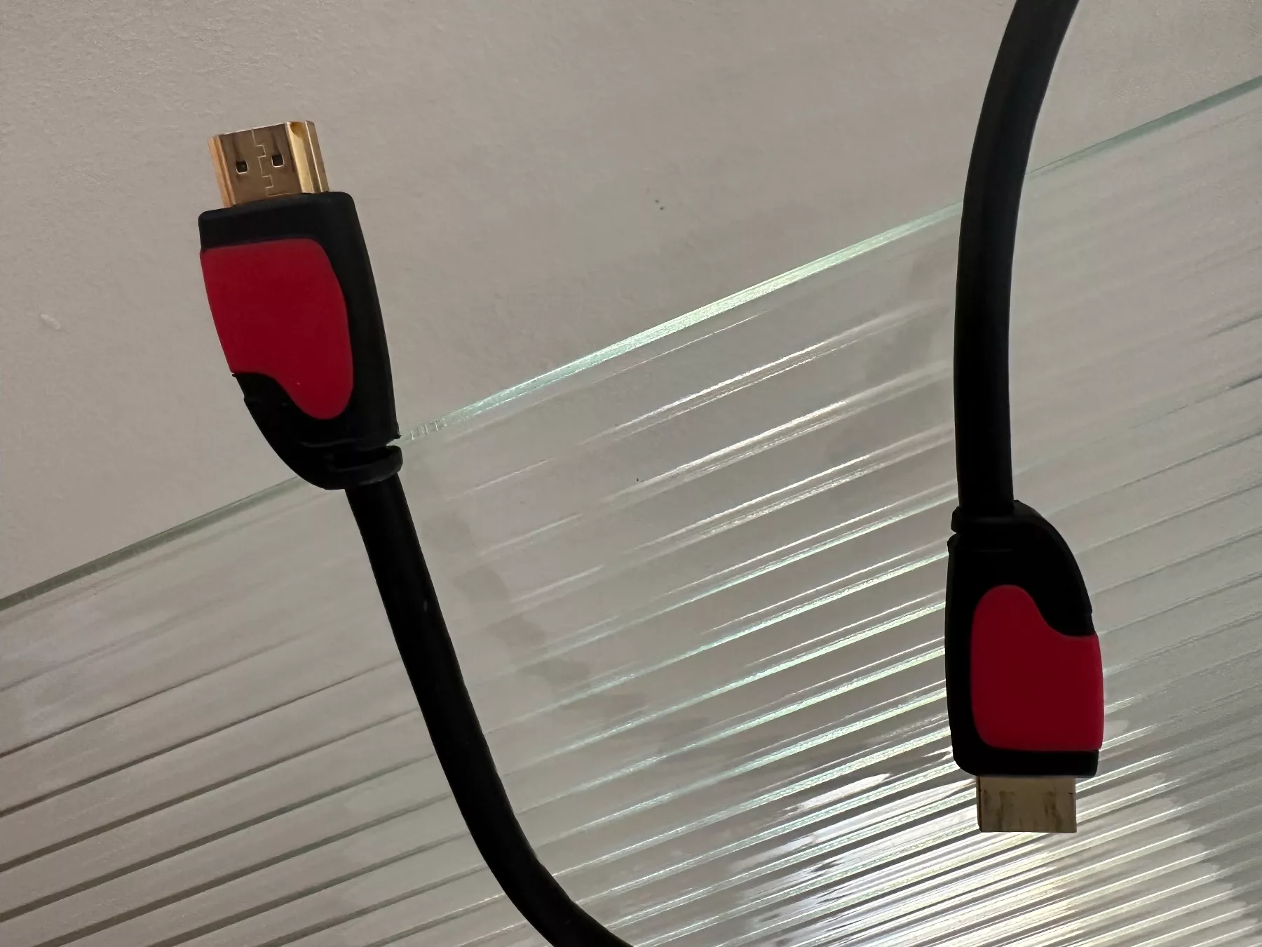 Hama Cavi: HDMI Cable 1.5mt – Nuovo (secondo la descrizione) da Gandria venduto da dyscpk 1