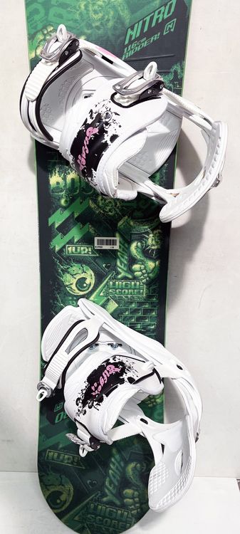 Snowboard Nitro Board: Snowboard NITRO RIPPER   116 cm; Holzkern-Konstruktion – Usato da Brüttisellen venduto da SkiverkaufStepan 1