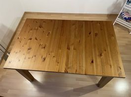 Holztisch zu verschenken