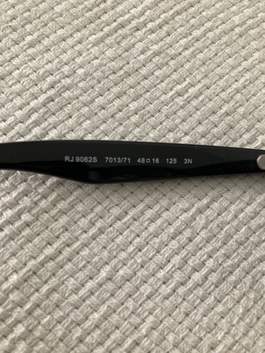 Ray-Ban Lunettes & Verres: Ray-Ban Kindersonnenbrille – D'occasion à Männedorf par Larimar4 2