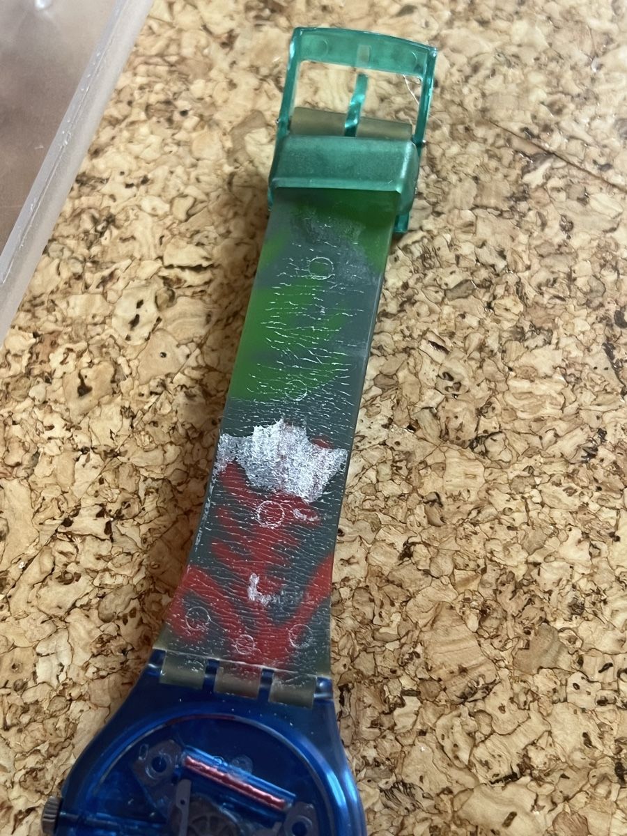 Swatch Uhren: Swatch Uhr Datum FARBIG – Gebraucht aus Laufen von belleskulptur 1
