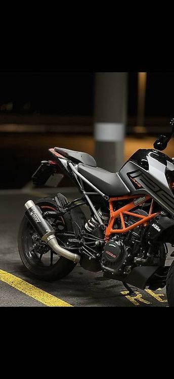 KTM Strada: KTM Duke 125 – Usato da Greifensee venduto da jam_7bkq 2
