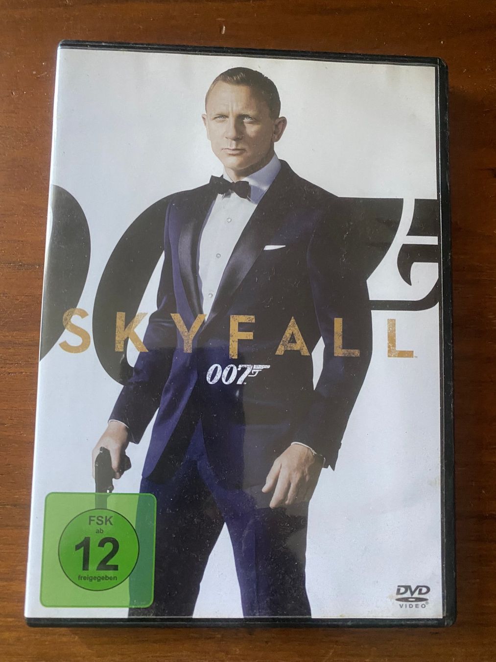 Tutti i DVDs: James Bond 8 DVD's 442 – Usato da Stäfa venduto da elcondor245 2