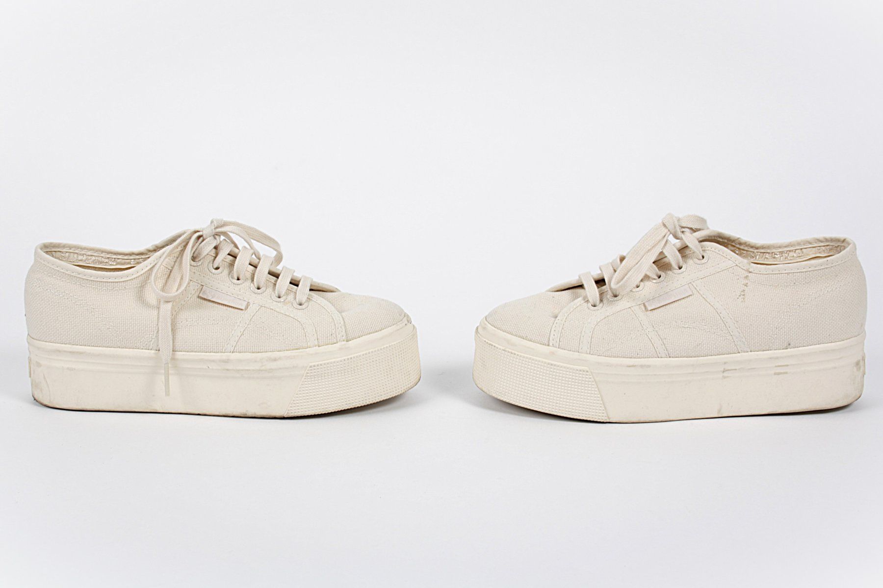 Superga Damenschuhe: SUPERGA Schuhe créme – Gebraucht aus Zollikofen von Restwert_Zollikofen 3