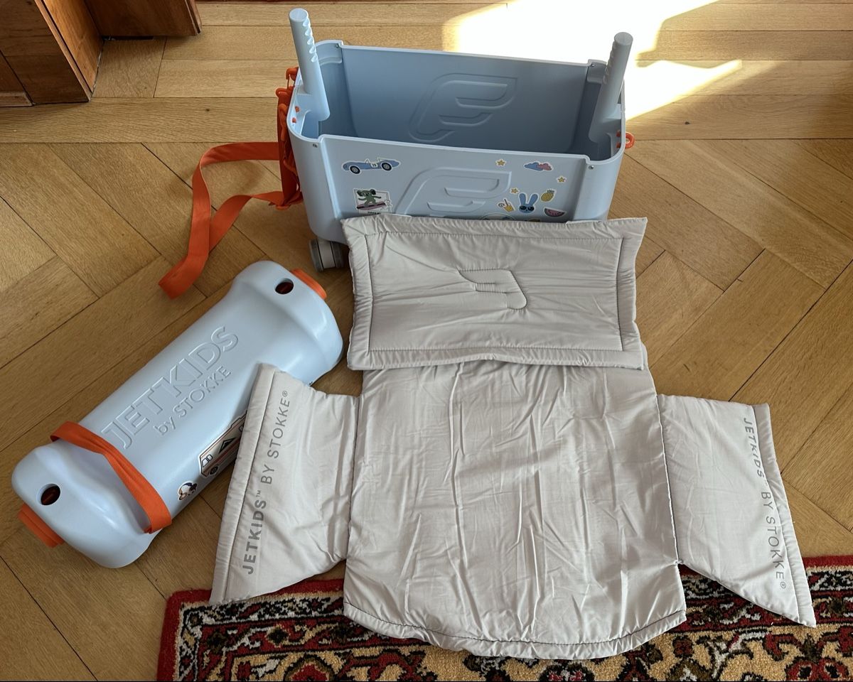 Stokke Valigie: JetKids by Stokke Top Zustand – Usato da Zürich venduto da Lena.17 2