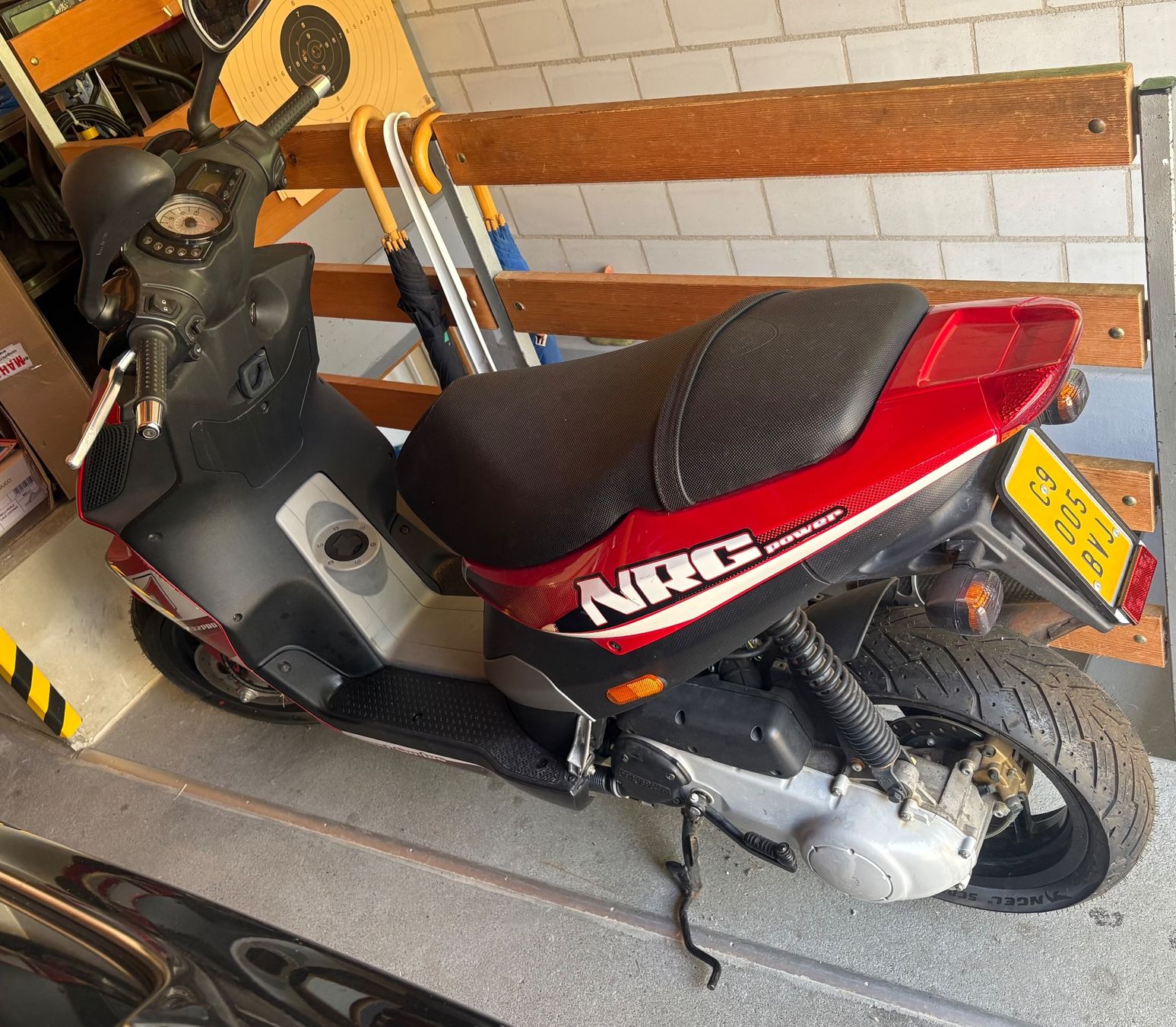 Piaggio Scooter: Piaggio NRG Power Scooter rot – Difettoso da Frick venduto da Rukki 4