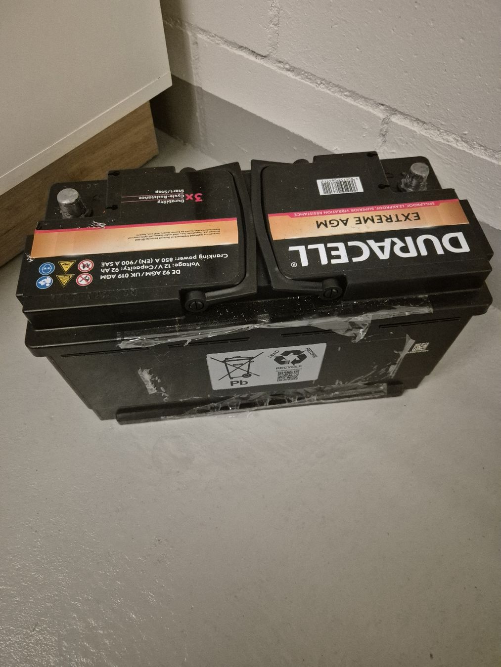 Duracell Batteries: Autobaterie Duracel – D'occasion à Neuendorf par Sommer.2021