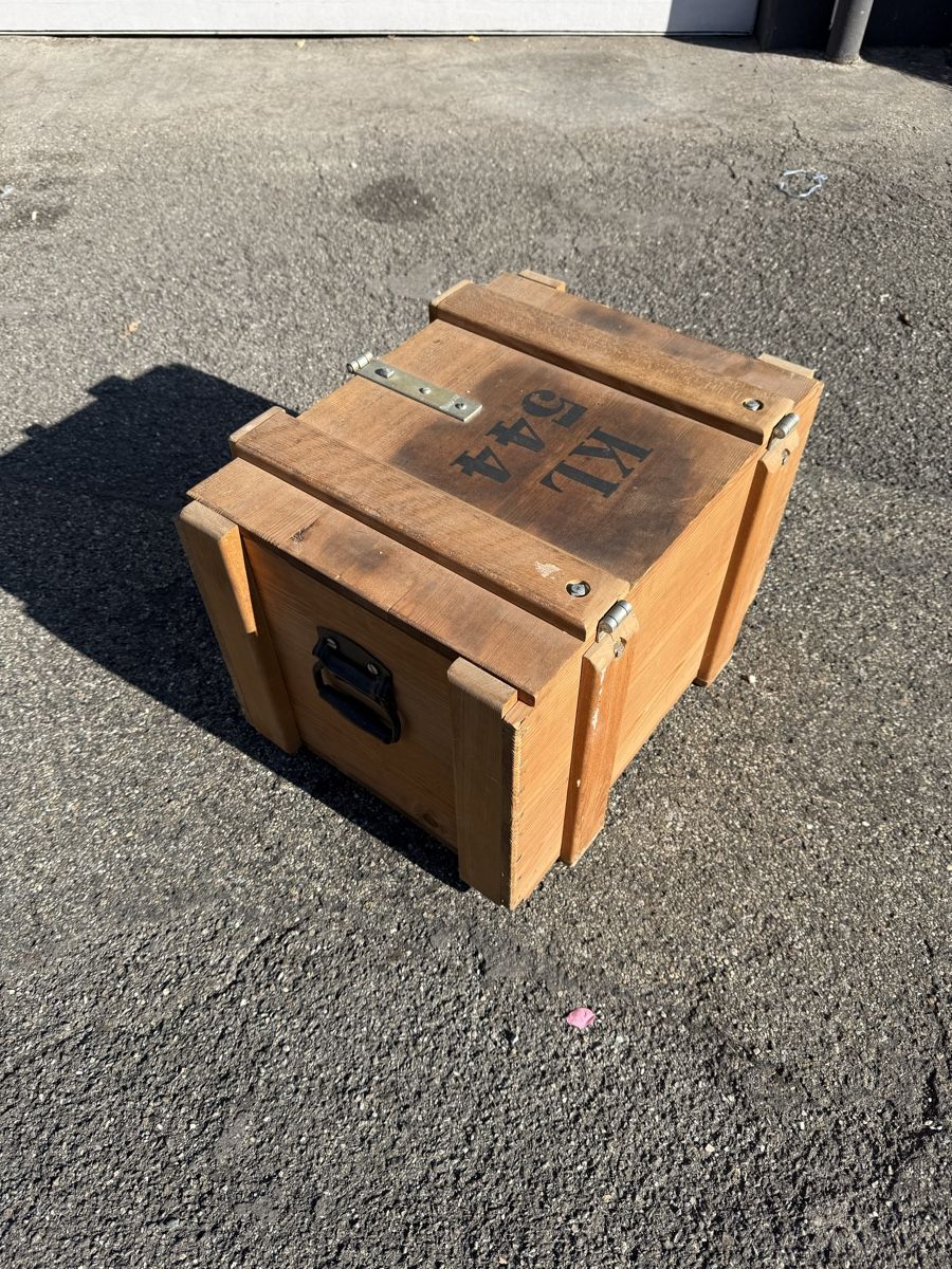 Transportkisten: Schöne Holzkiste – Gebraucht aus Basel von Boge81 1