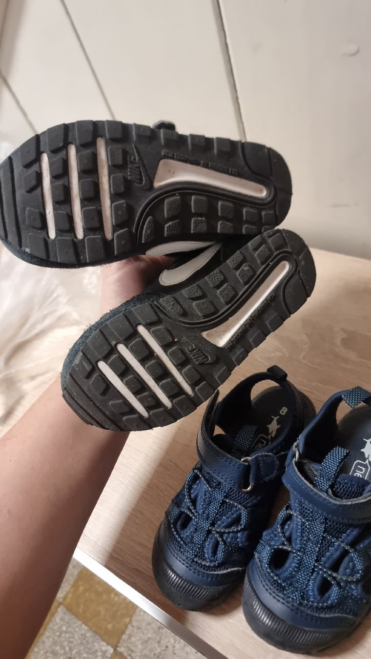 Scarpe per ragazzi: Jungs-Schuhe Gr.26 – Usato da Winznau venduto da soli9 6