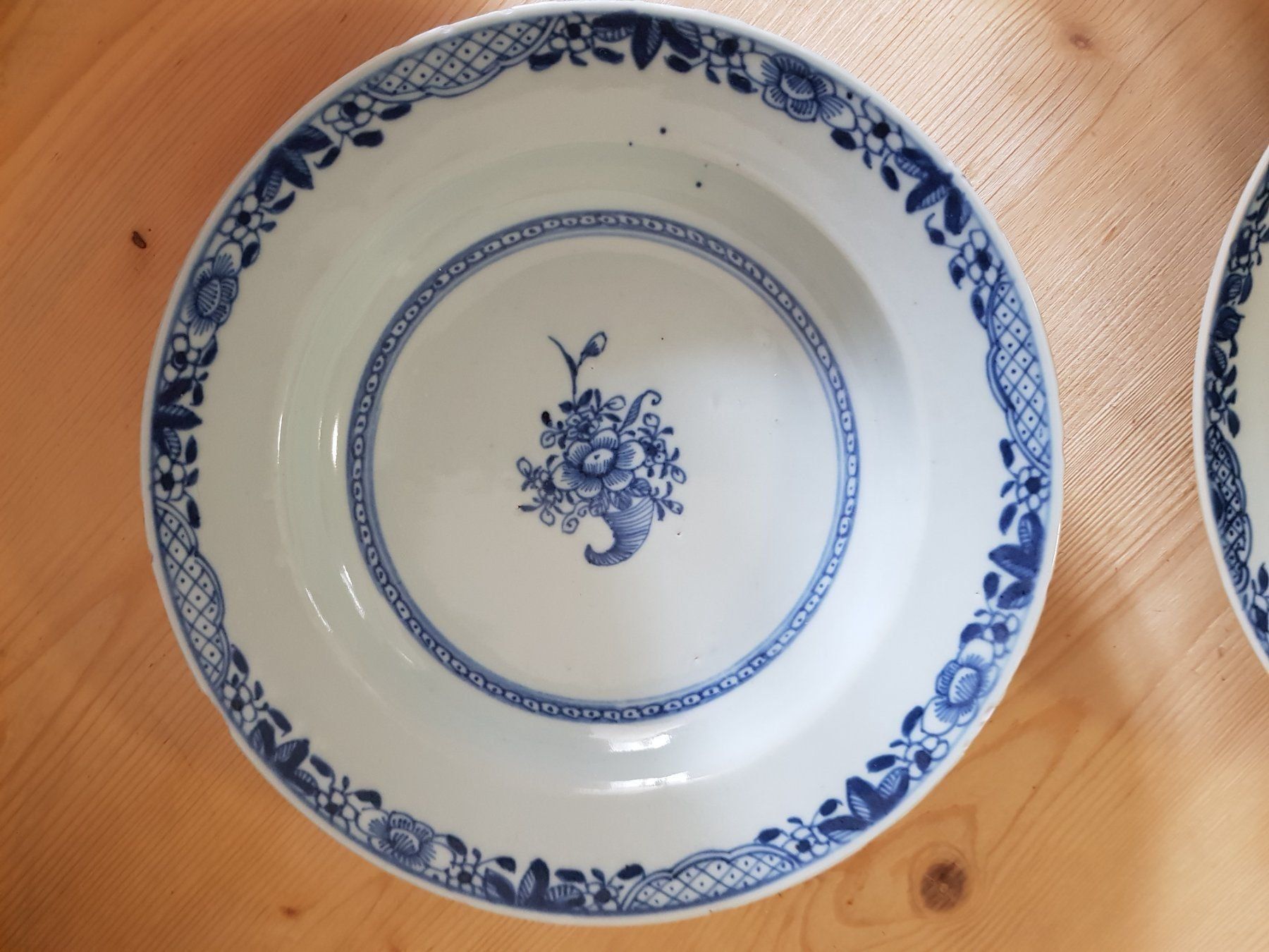 Teller: 2 antike Ton Keramik Teller 23 cm – Gebraucht aus Walterswil BE von Lonitti 1