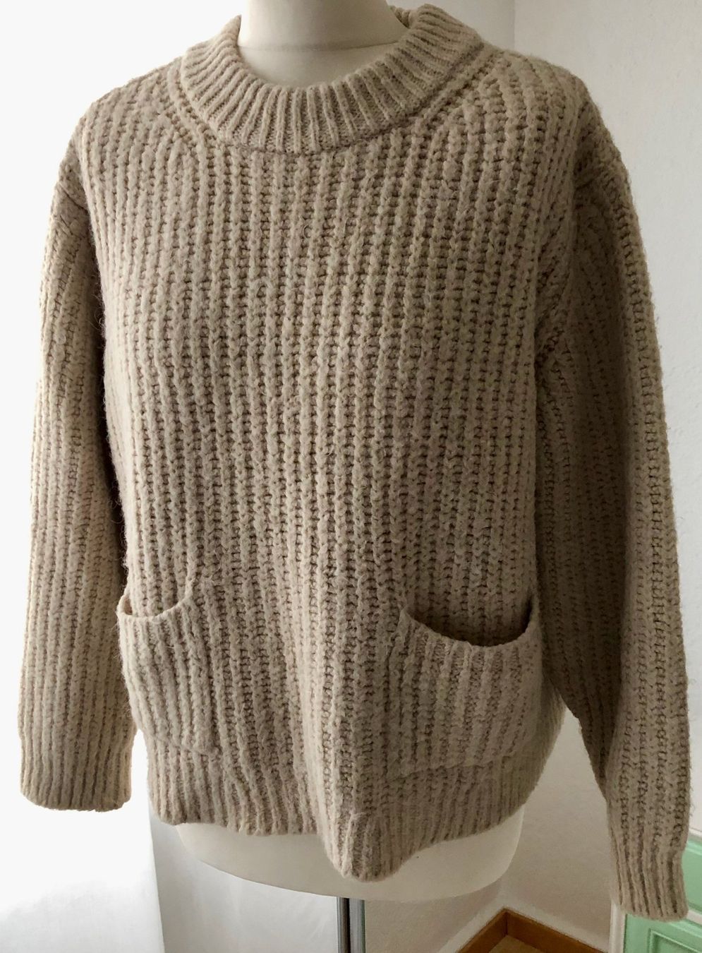 Zara Maglioni & Felpe: ZARA Pullover, Pulli, Strickpulli, S - M, beige, Kunstfaser – Usato da Zürich venduto da aboxi