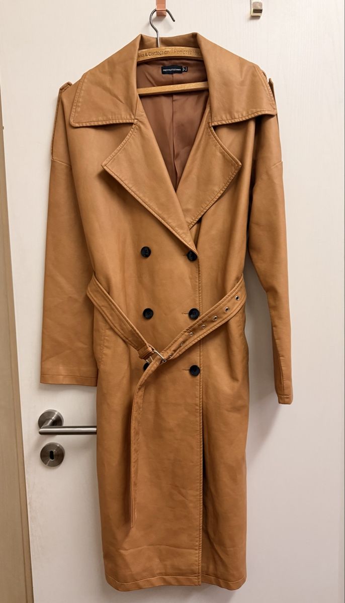 Cappotti: Trench Coat Size 32 – Nuovo (secondo la descrizione) da Stäfa venduto da lule0203