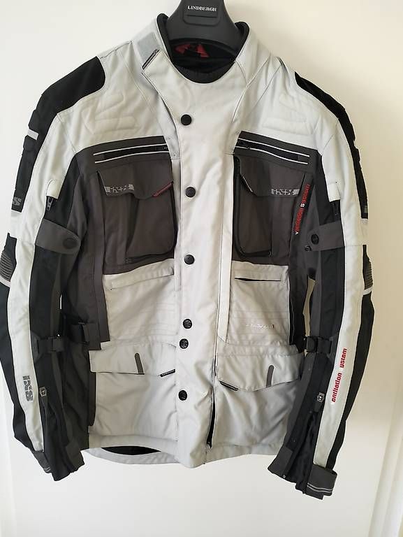 Jacken: Motorradjacke Gr.L oder 52 Neuwertig! – Gebraucht aus Düdingen von deal001