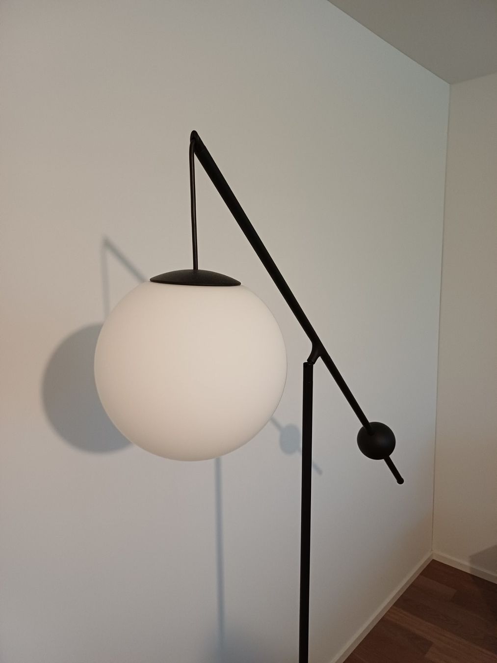 Lampade: Stehlampe Malamata Floor design Schulab von Luceplan – Usato da Wiesendangen venduto da jan_jd8j 4