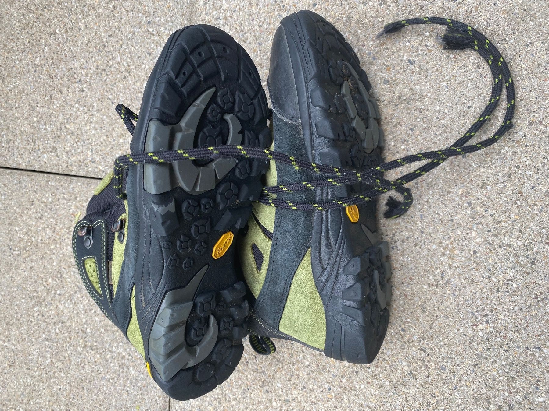 Scarpe per ragazzi: Wanderschuhe für Kinder – Usato da Dietlikon venduto da Tonschildchrott 2