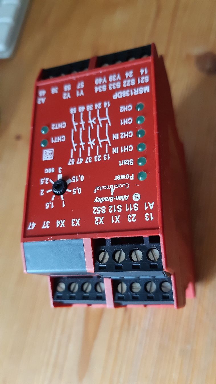 Elektronikbauteile: Allen-Bradley Sicherheitsrelais MSR138DP – Gebraucht aus Oey von Parkplatzbrocki 3