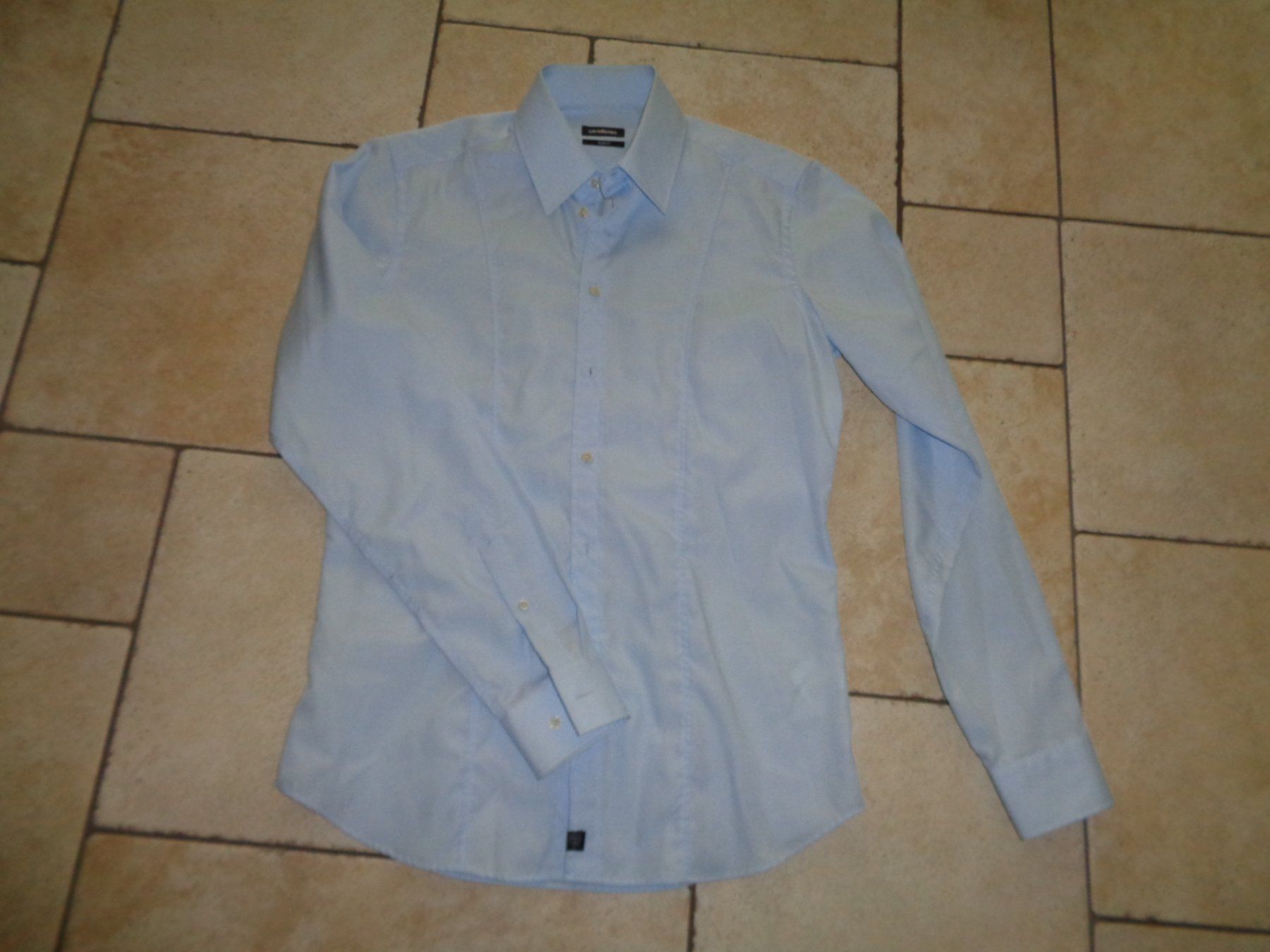 Strellson Chemises: Hemd  Strellson  Grösse 38 / 15 slim fit – D'occasion à Kreuzlingen par Robi-2003 2