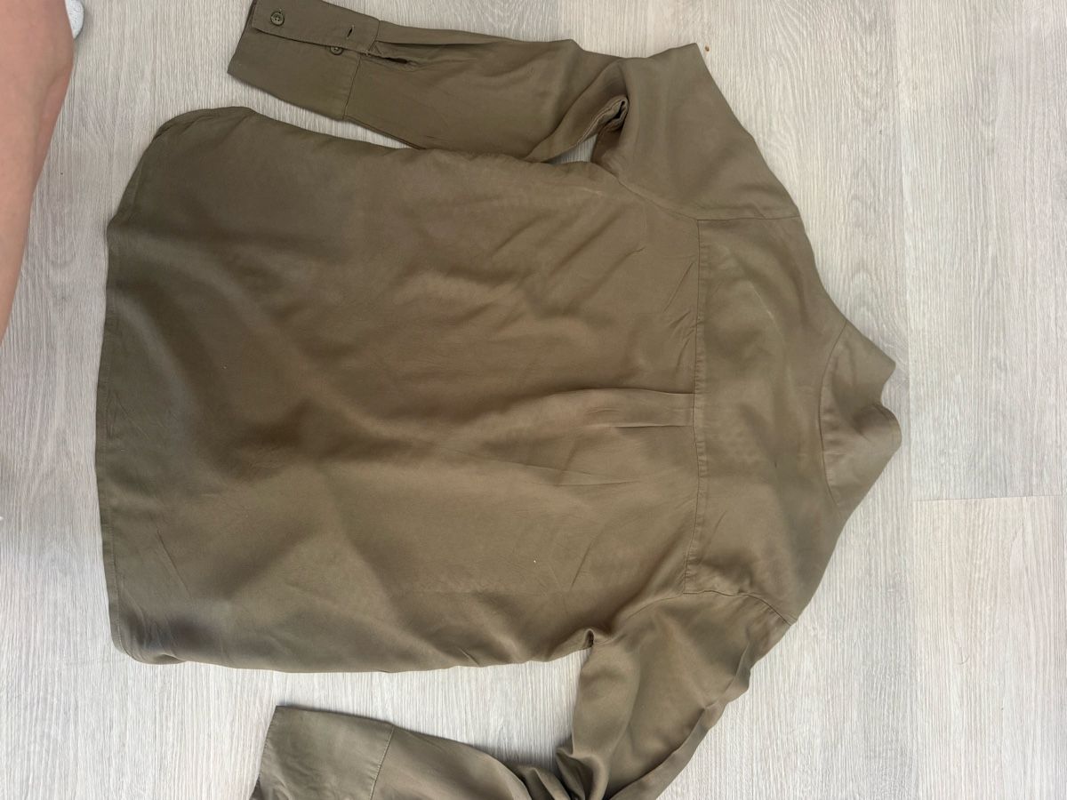 Camicette: Khaki Bluse 100% Viskose S/M – Usato da heerbrugg venduto da Sesolella 4
