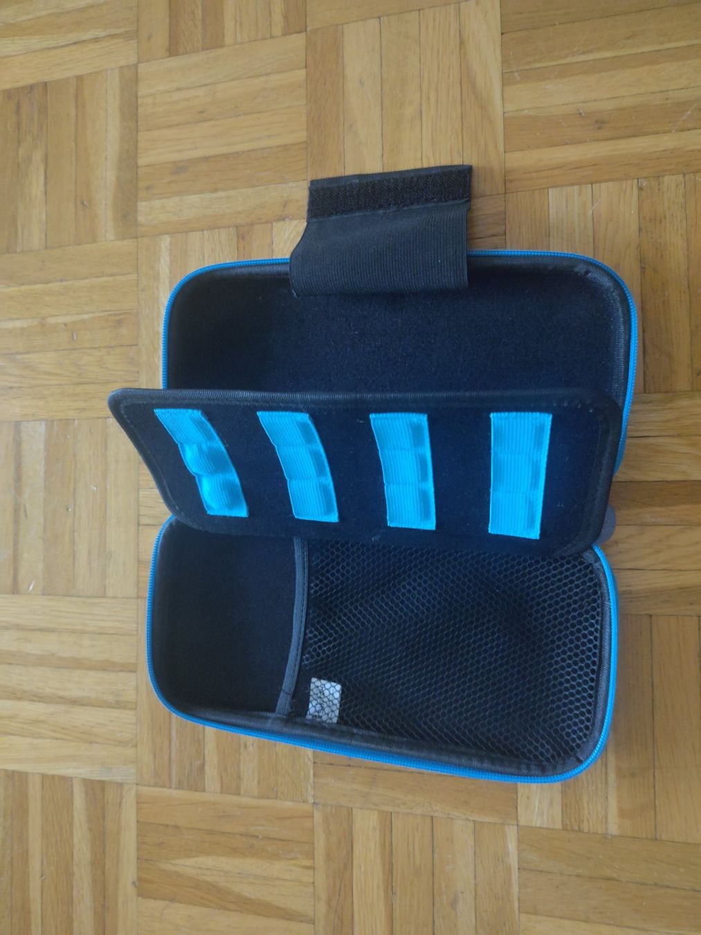Nintendo Schutzhüllen: Nintendo Switch Schutzhülle, Transportcase, Cover – Gebraucht aus Wohlen AG von gnabbr 2