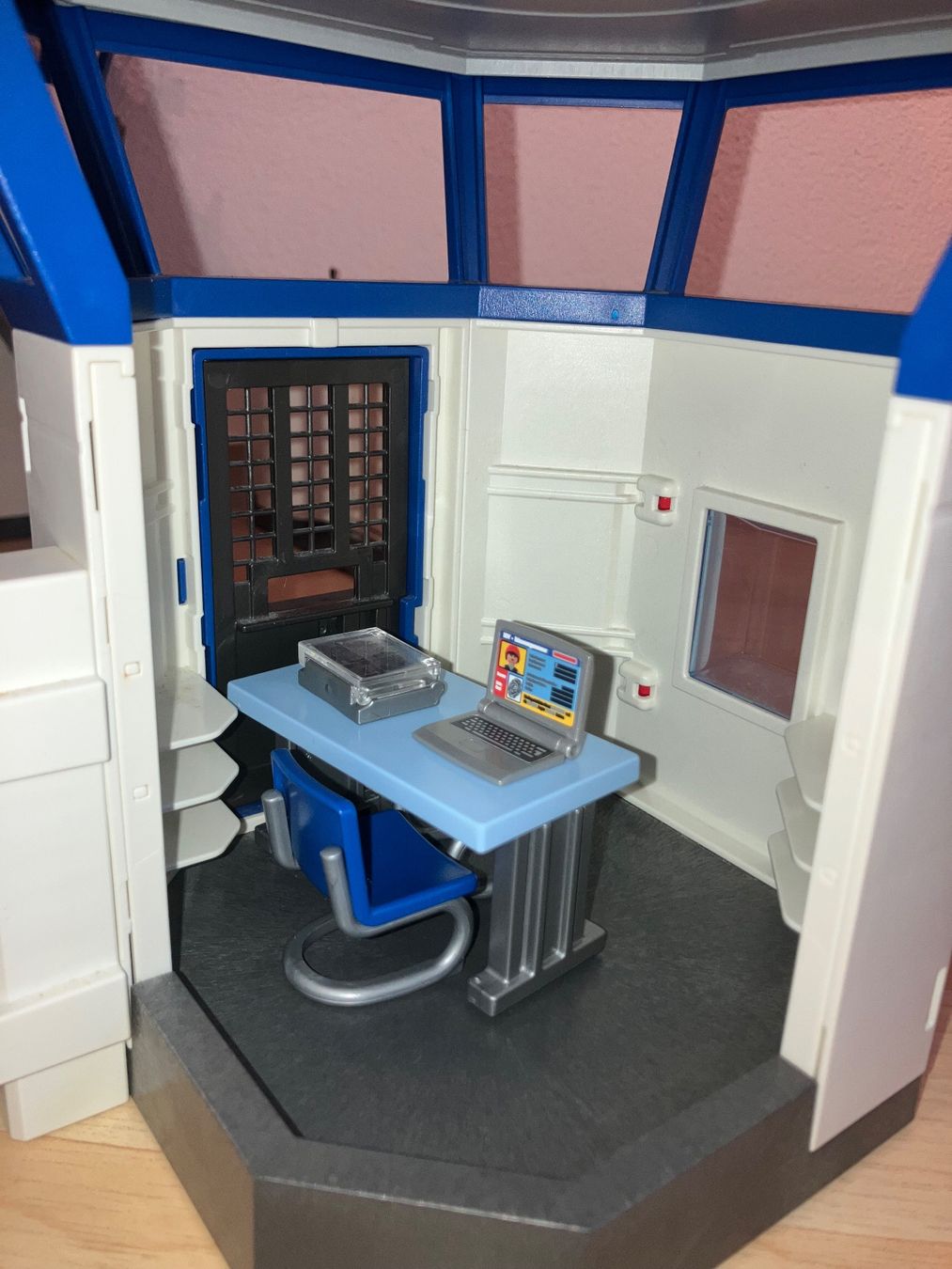Playmobil Giocattoli: Playmobil Polizeistation – Usato da Uster venduto da Kaktus09 4