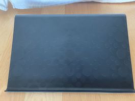 Support ordinateur portable / livre IKEA Bräda