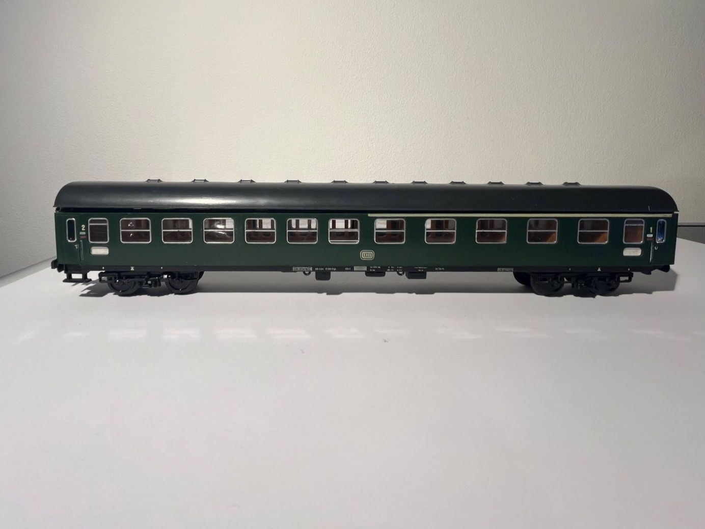Trix Modellini di ferrovie: Trix H0 Reise- und Güterwagen – Usato da Schaffhausen venduto da cherren75 2