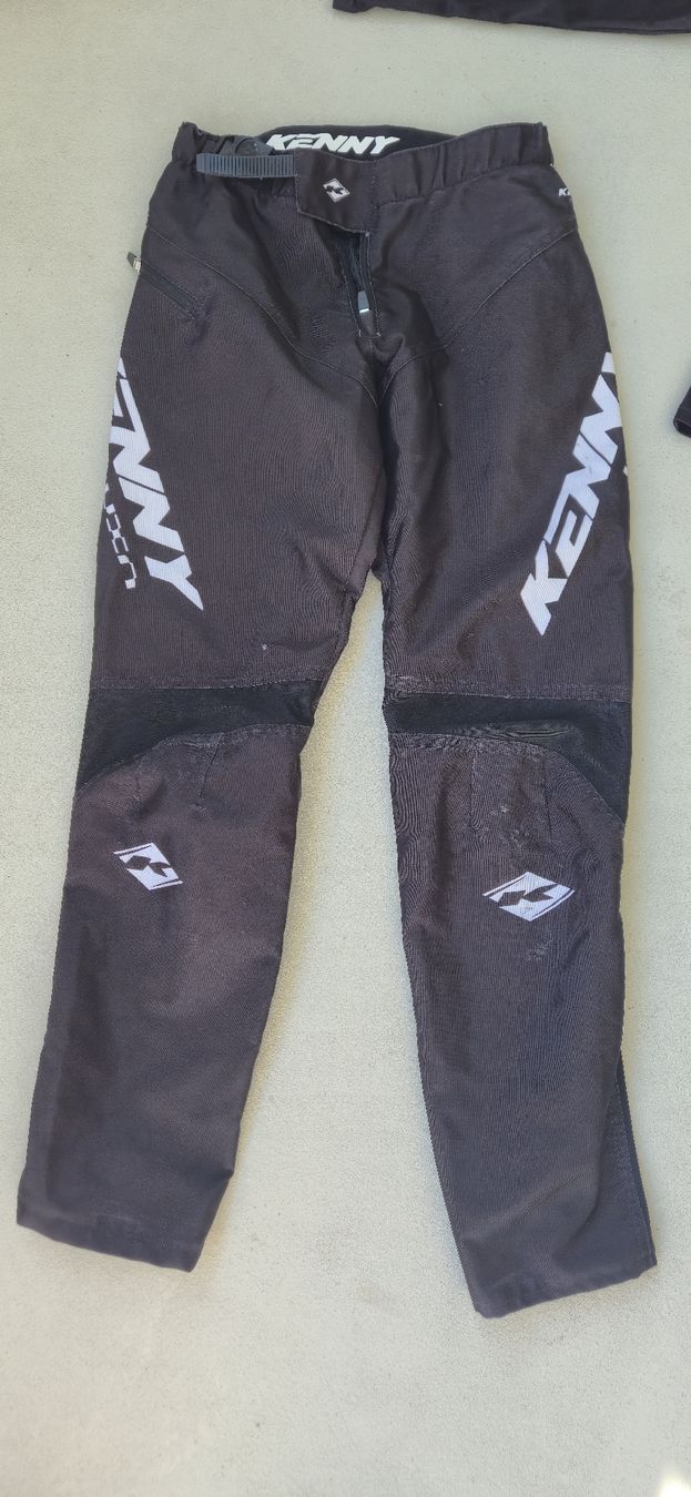 Pantaloni: Pantalon Kenny vtt bmx  – Usato da Cheseaux-Lausanne venduto da stevo85