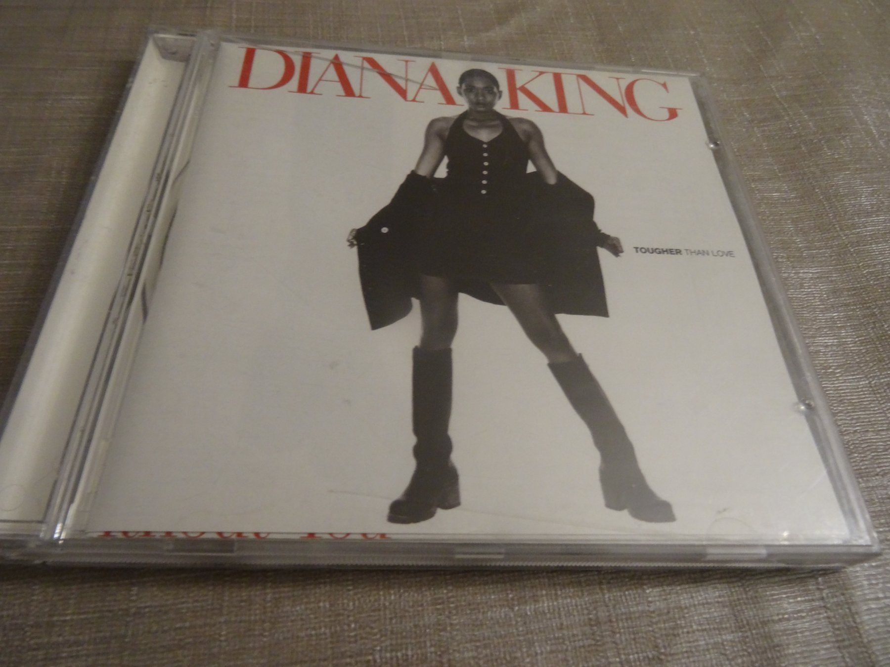CD: Diana King - Tougher Than Love - CD – Usato da Olten venduto da Disc-Ausverkauf
