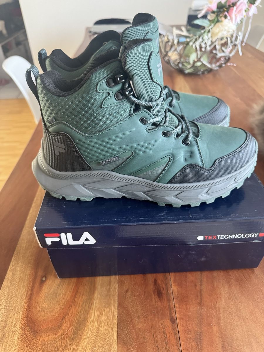 Chaussures hommes: Fila Wanderschuhe Grösse 39 neu mit Karton – Neuf avec emballage d'origine à St. Gallen par Popolone26 4