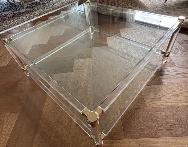 Tavoli: Grosser, edler Glas-Couchtisch – Usato da Gretzenbach venduto da kar_82n7 1