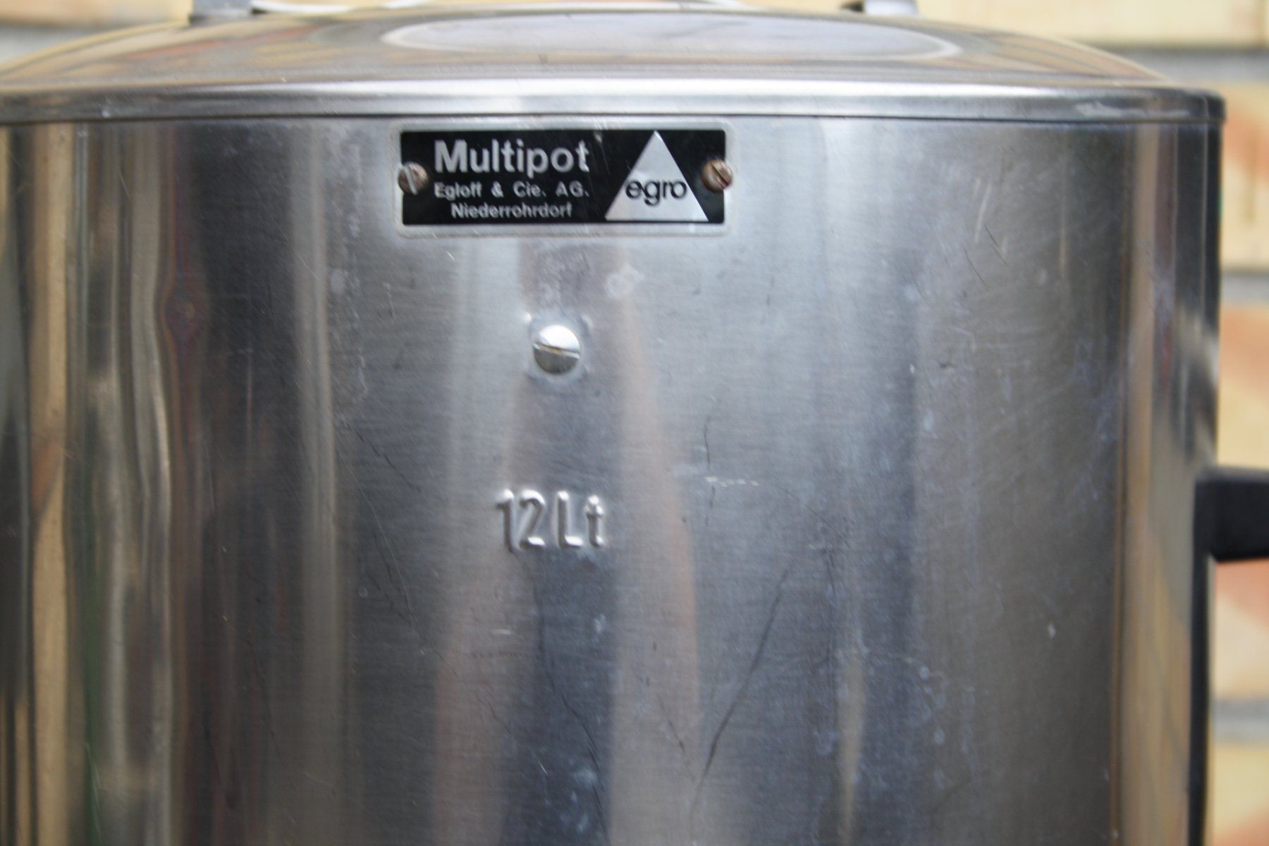 Contenitori & Simili: ISOLIERBEHÄLTER MIT HAHNEN 12 LITER MULTIPOT EGRO – Usato da Wauwil venduto da Pneuedy 2