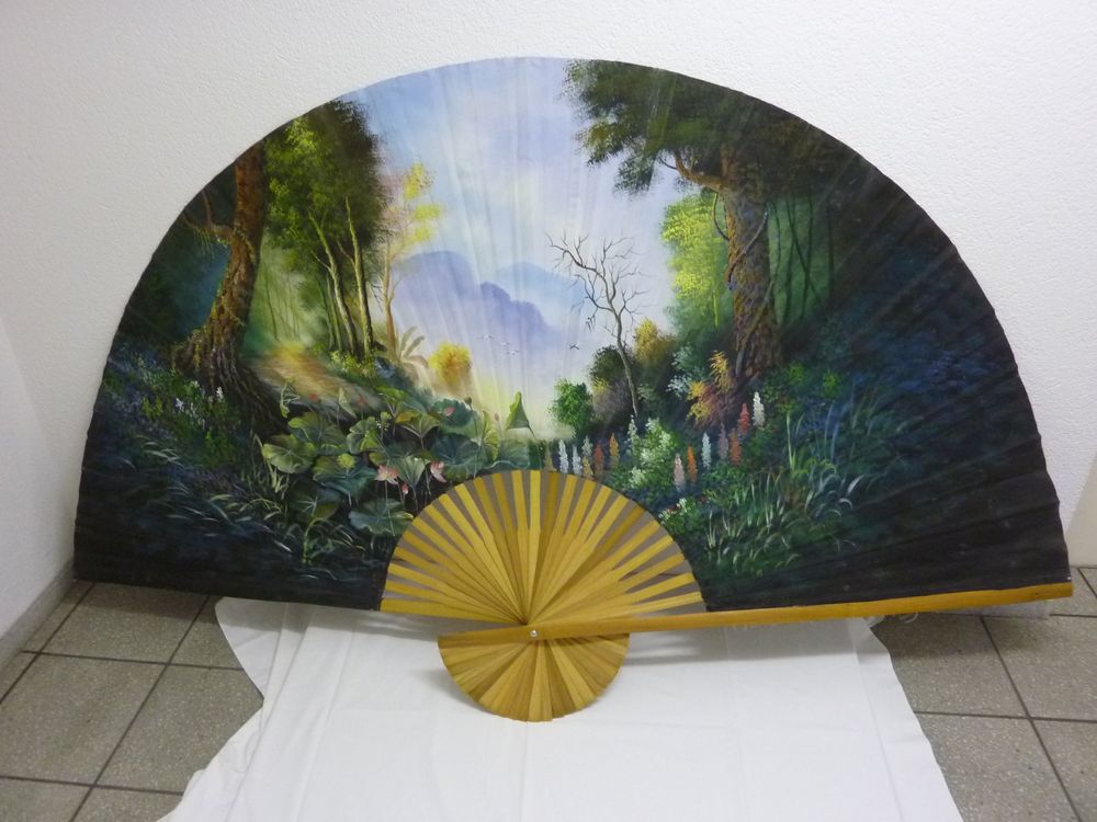 Wandfächer Mit Vergoldetem Morgenmotiv - Handbemalt Auf Bambus, 101,6 Cm Breit