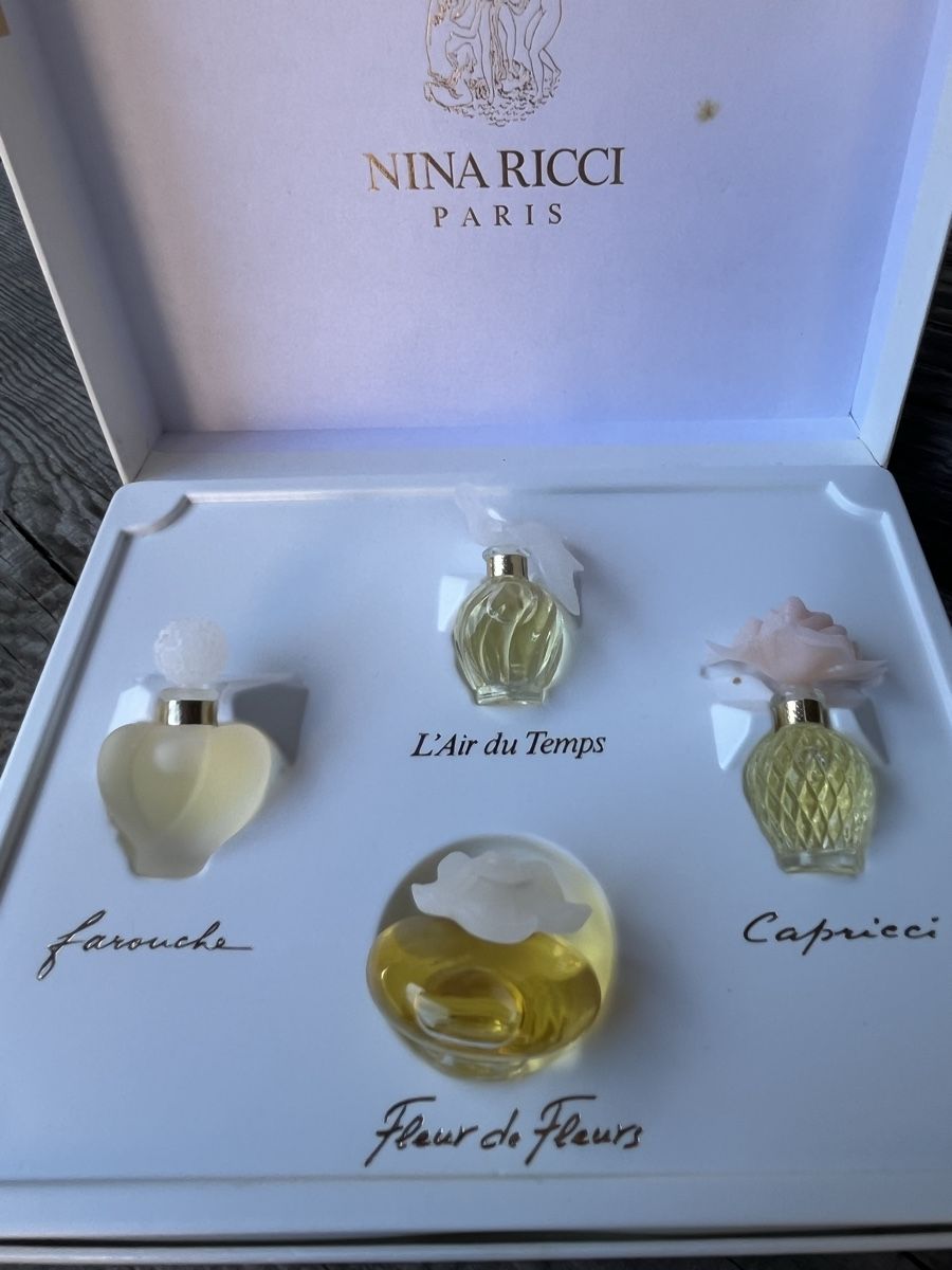 Nina Ricci Profumi & Eau de Toilette: Nina Ricci parfum – Nuovo (secondo la descrizione) da Euseigne venduto da so.ART 1