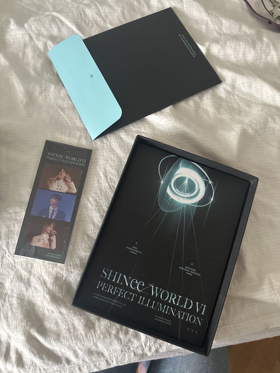 Tutti i DVDs: SHINee World VI Perfect Illumination – Nuovo (secondo la descrizione) da Ittigen venduto da kat_l7tm 1