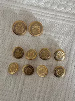 10 Metallknöpfe goldfarben