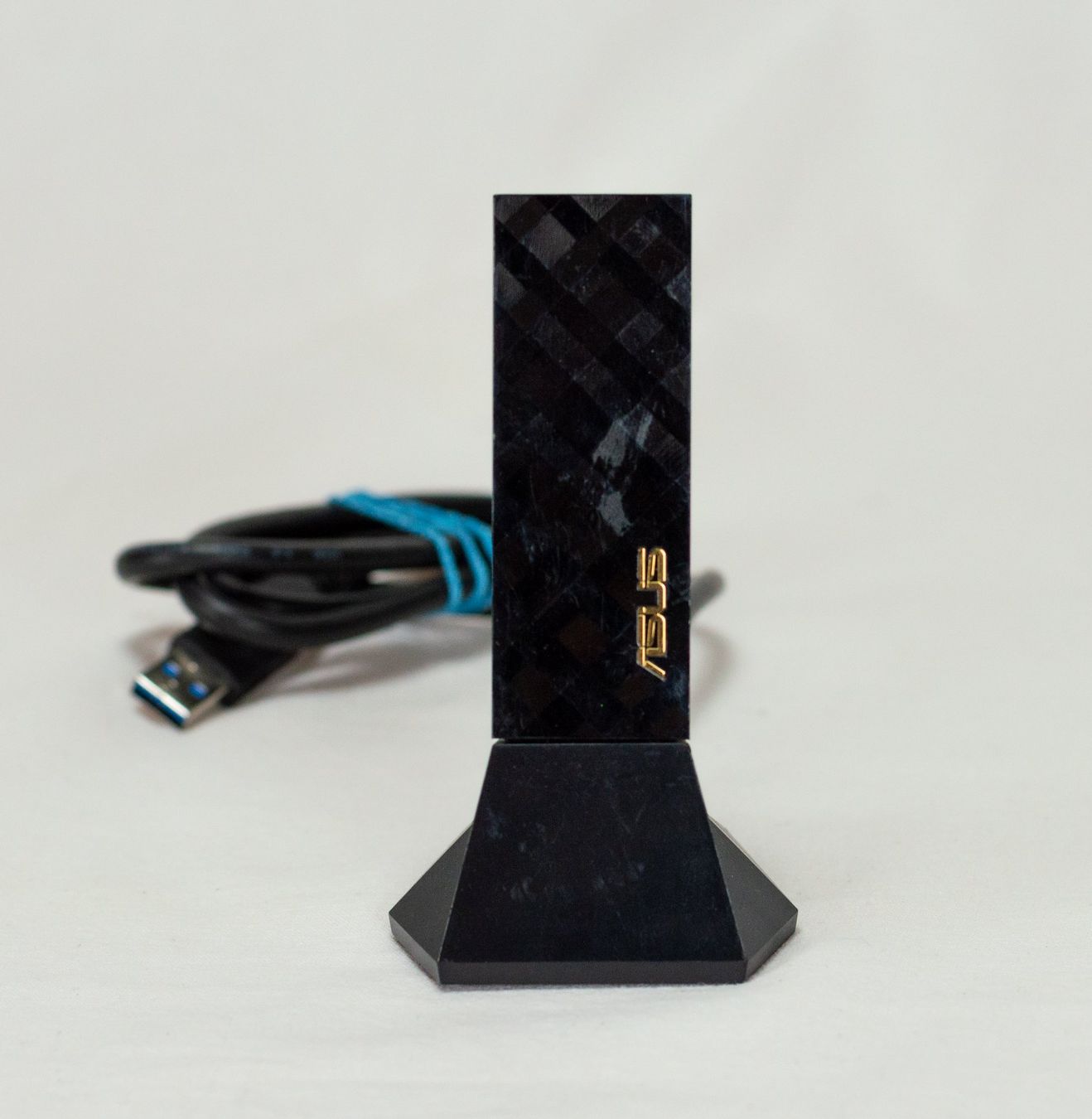 Unità & Adattatore: ASUS USB-AC55 Wireless Adapter – Usato da Zürich venduto da tonogen 2