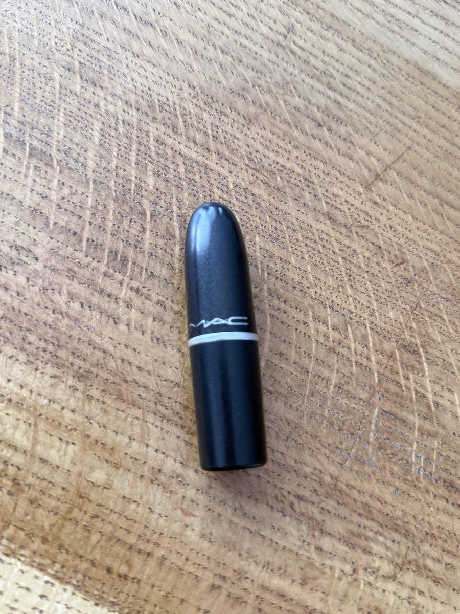 Mac Cosmetics Make-up: Lippenstift MAC Farbe Rebel B74 Satin – Usato da Siebnen venduto da koschitoschi 3
