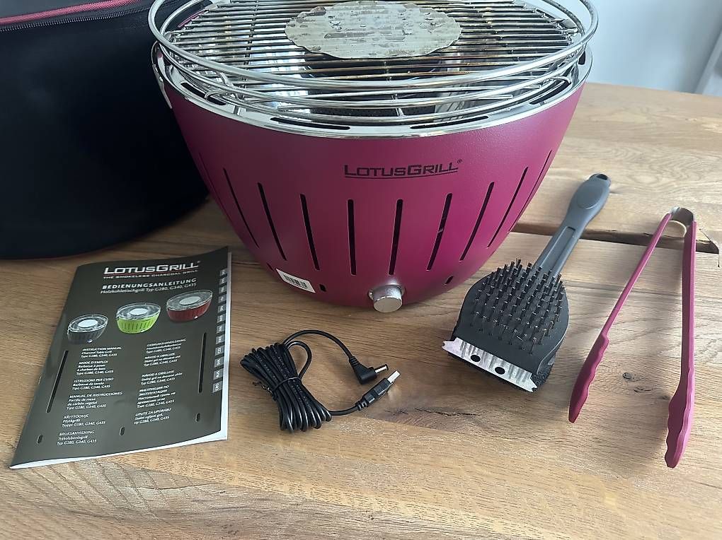 Griglie: Lotusgrill mit Zubehör – Usato da Dörflingen venduto da Kendraa