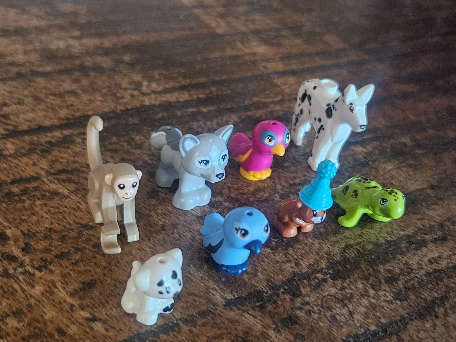 Lego Giocattoli: lego figurine lot de 8 animaux – Usato da Confignon venduto da Ecrofigs 1