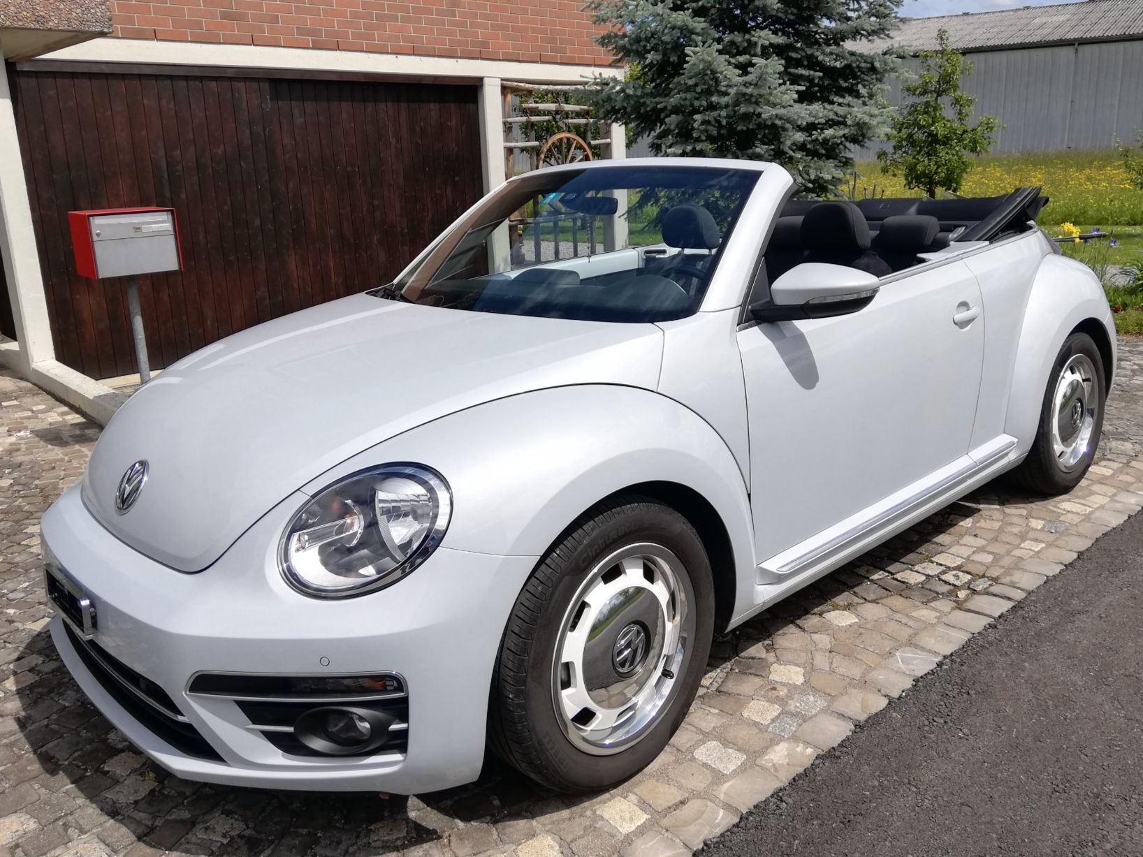 VW Automobili: VW Beetle Cabriolet – Usato da Märstetten venduto da Ree65