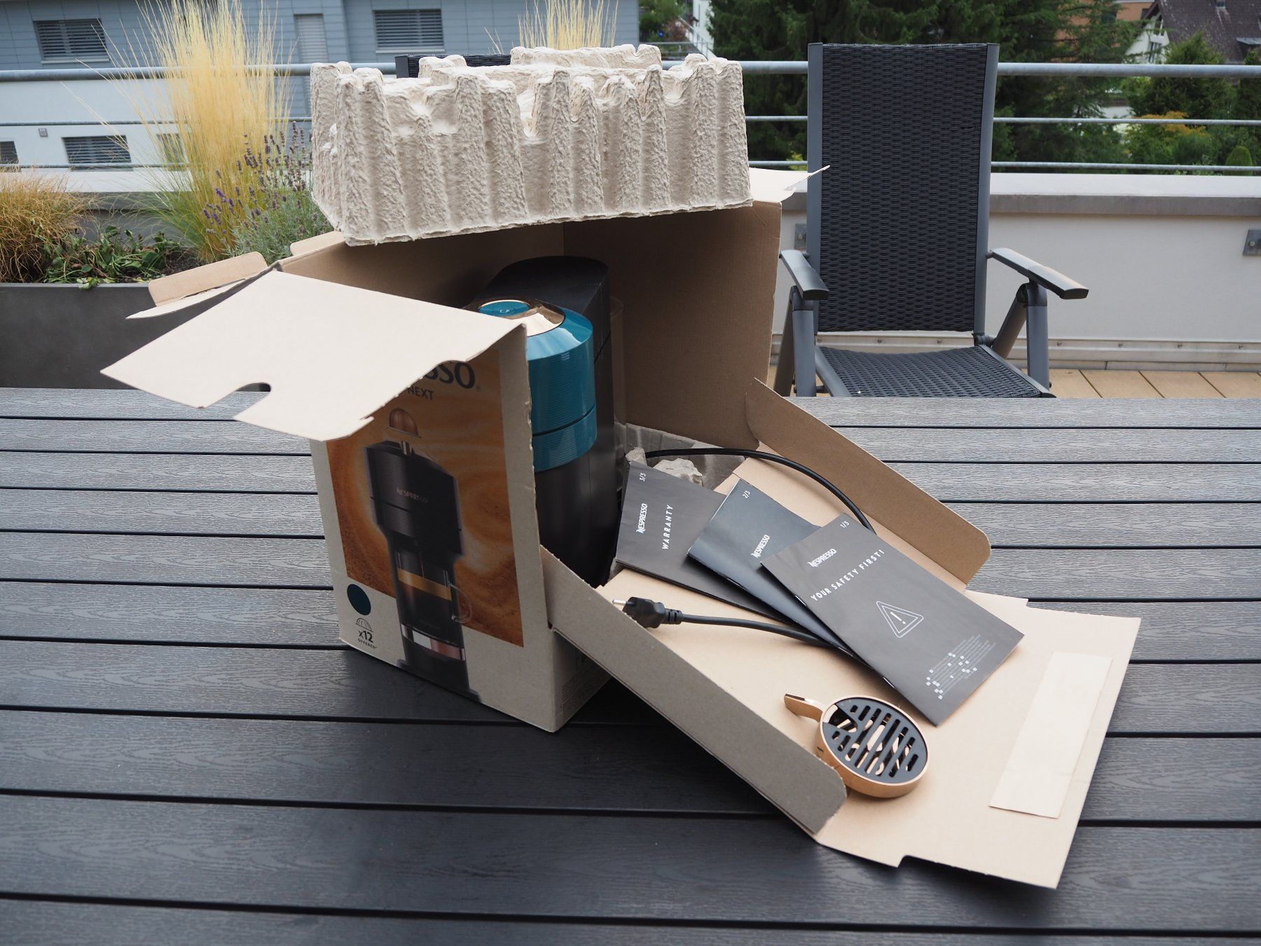 Kaffeemaschinen & Espressomaschinen: Nespresso Vertuo Next Kaffeemaschine – Gebraucht aus Niederrohrdorf von Jaegermeister1 1