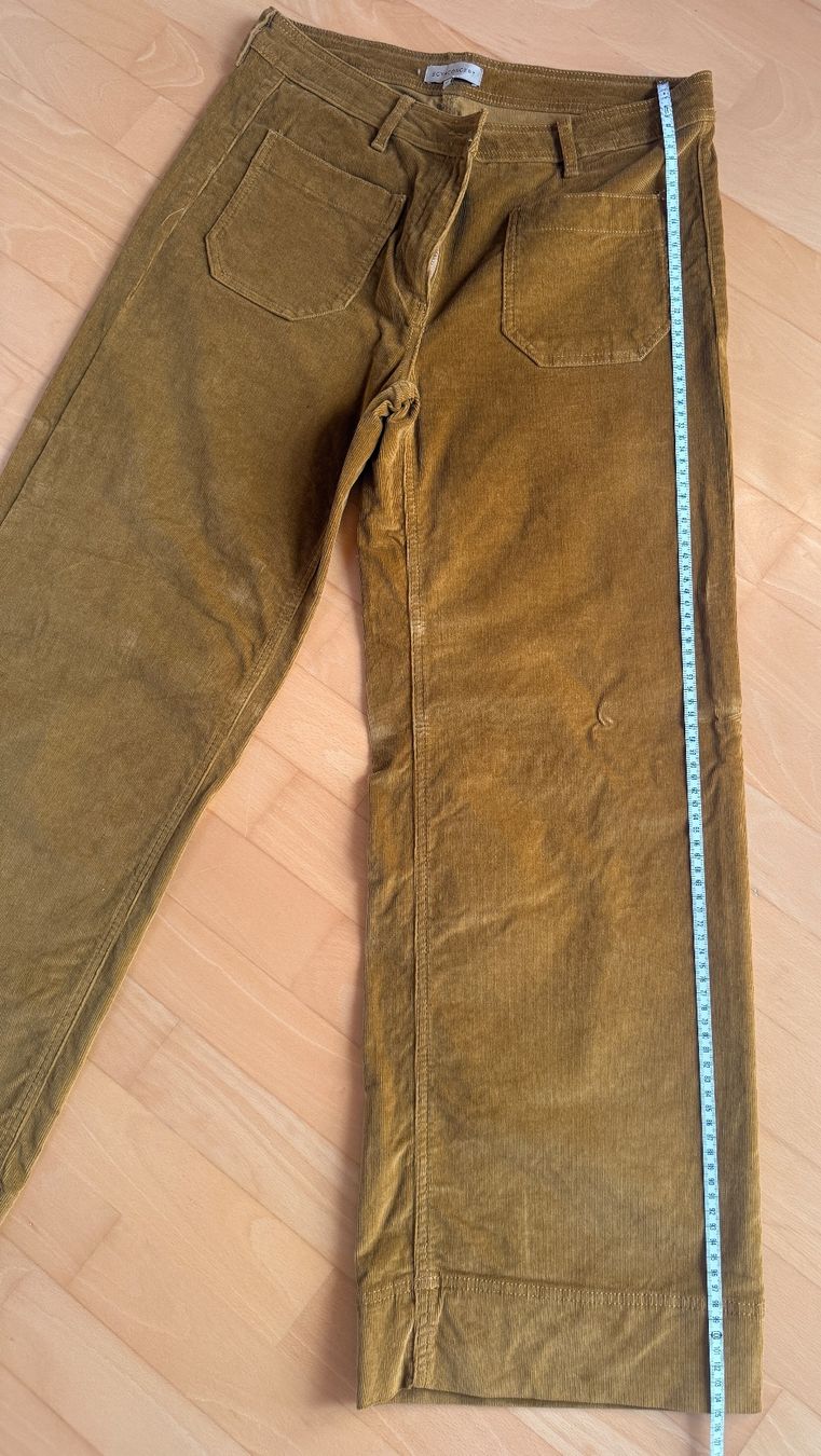 Hosen: Wunderschöne Cordhose – Neu (gemäss Beschreibung) aus Mastrils von Laura8sevilla 4