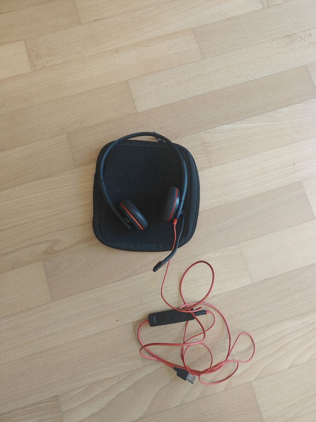 Plantronics Cuffie: Platronics C3200, neuwertig headset – Nuovo (secondo la descrizione) da Fällanden venduto da antogranell